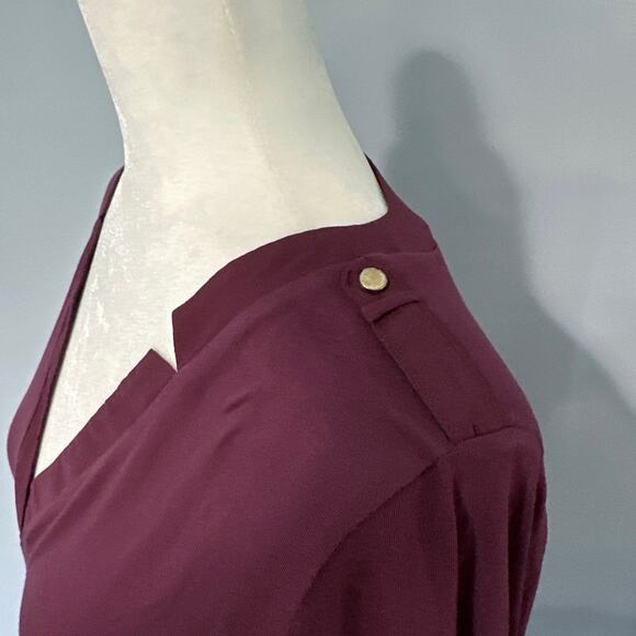 White House Black Market asymmetric top women's medium - Picture 5 of 7